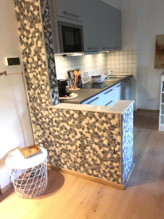 Apartment 1 Mit Terrasse Und Pkw-Stellplatz Leverkusen Eksteriør bilde
